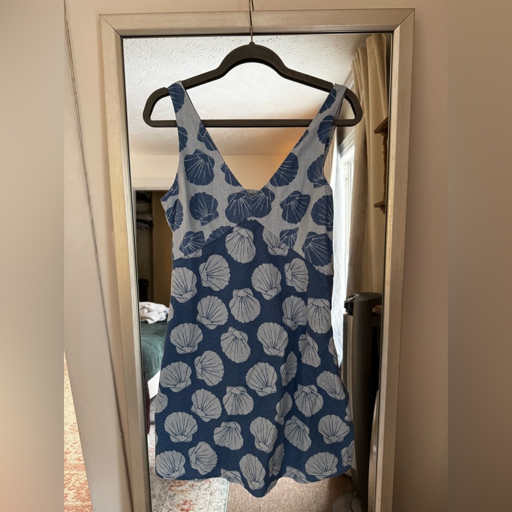 Abercrombie & Fitch Blue and White Shell Dress
